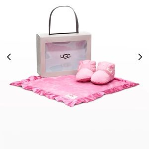 UGG bixbee booties and lovey baby blanket set